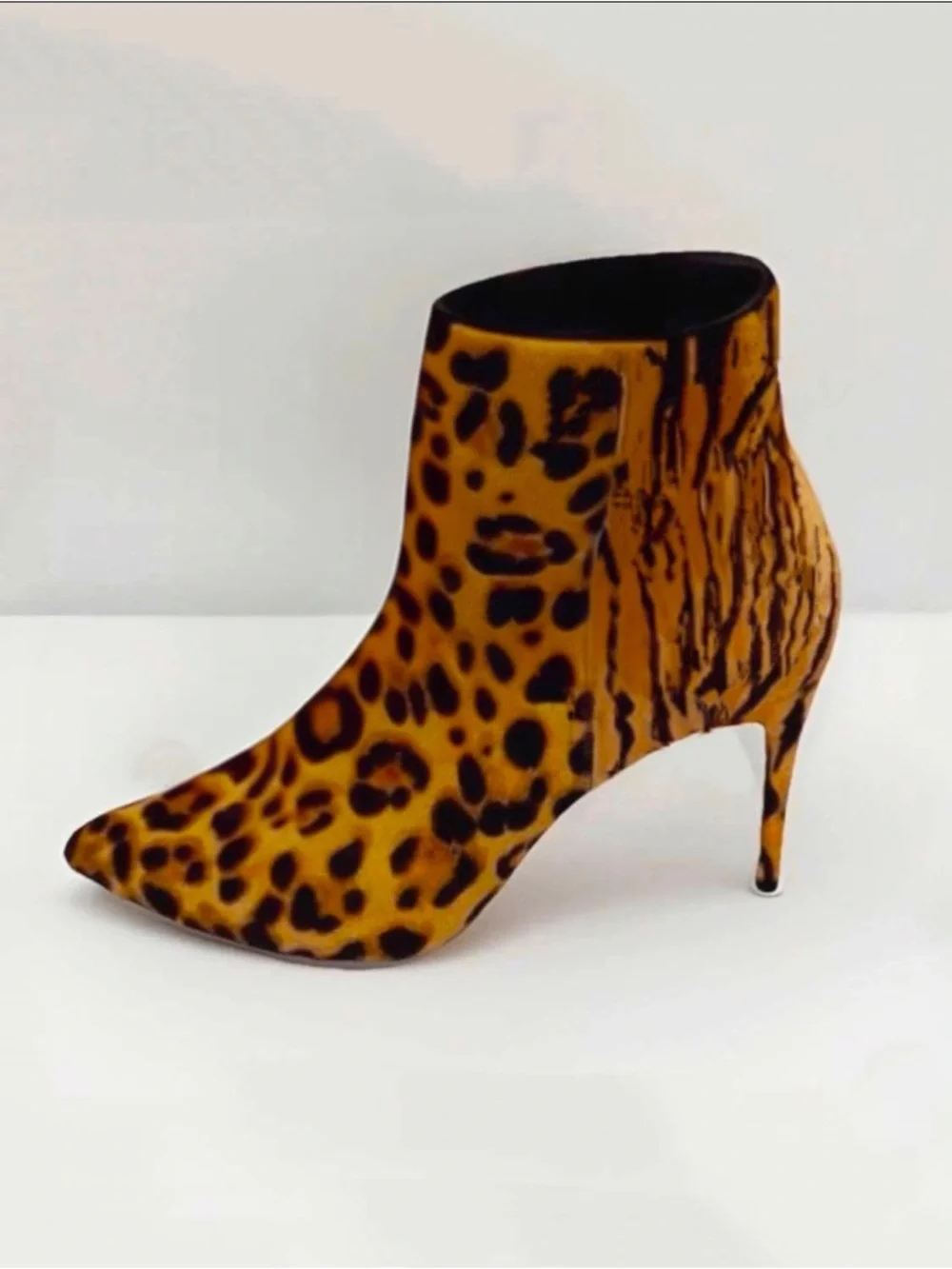 ALDO Wiema Animal Print Calf Hair Pointed Toe High Heel Ankle Boots Size 8 - Picture 1 of 10